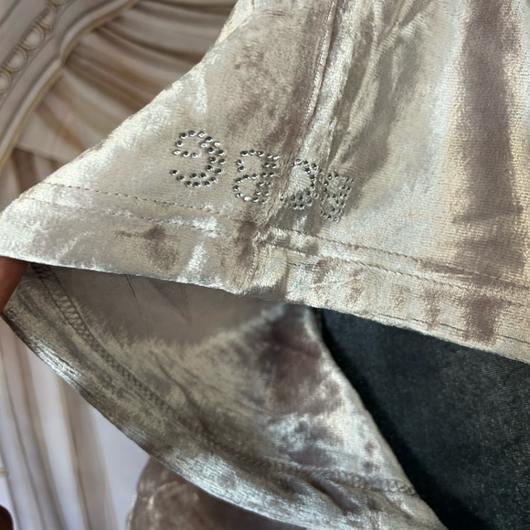 BCBGMAXAZRIA ChampagneVELVET LIKE JOGGER SOFT LIGHT FABRIC quite an elegant look - Picture 2 of 9